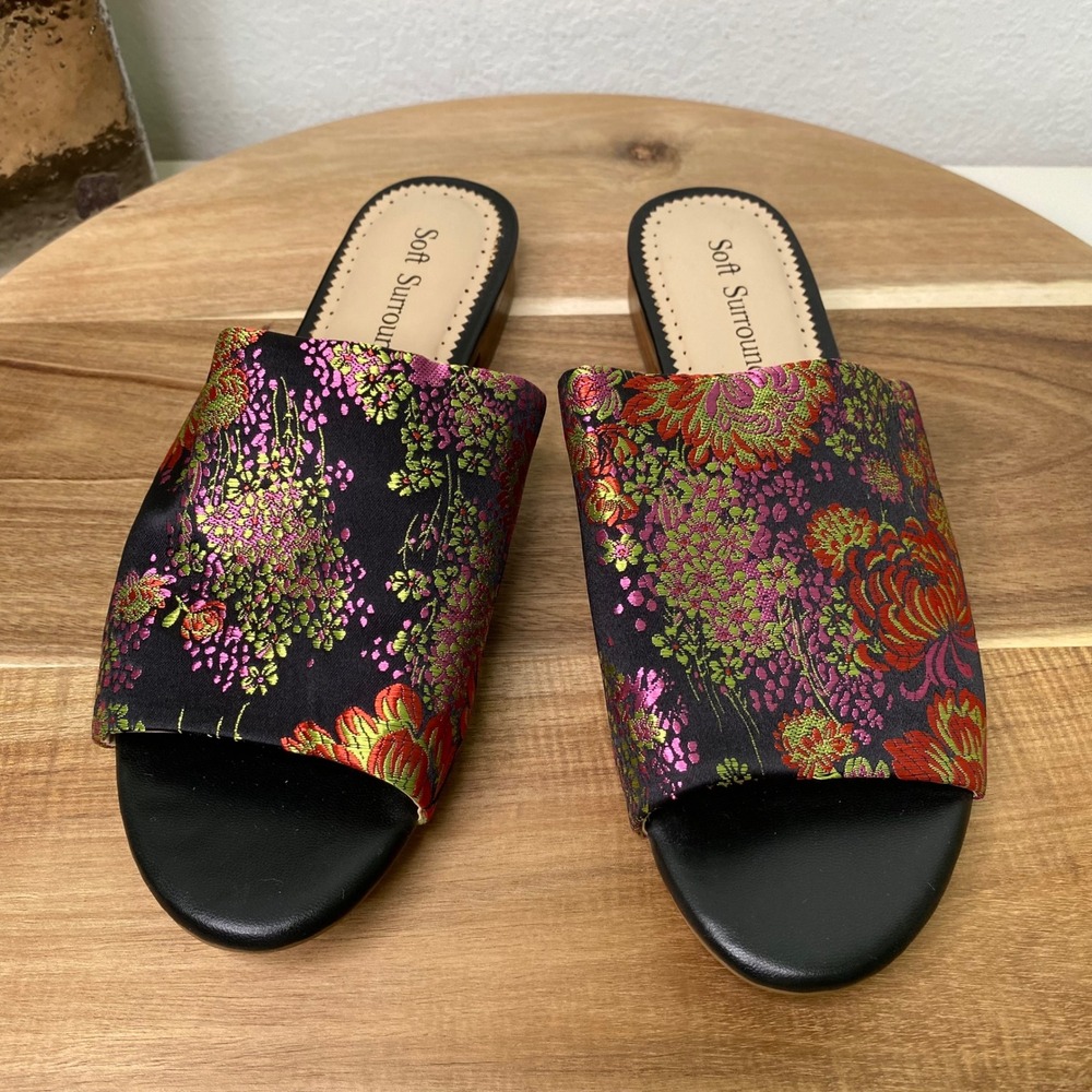 Soft Surroundings Priya Floral Jacquard Fabric Slide Sandals Size 8.5